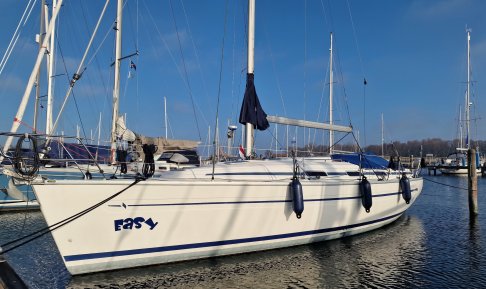 Bavaria 36-3 Cruiser, Sailing Yacht for sale by Connect Yachtbrokers
