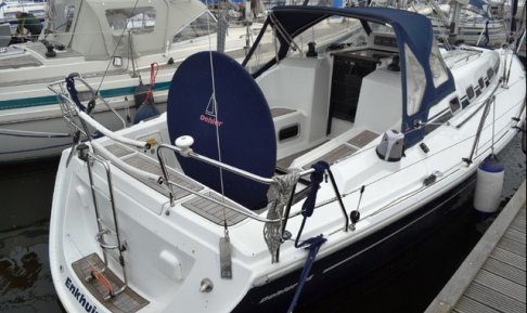Dehler 34 JV, Segelyacht for sale by Connect Yachtbrokers