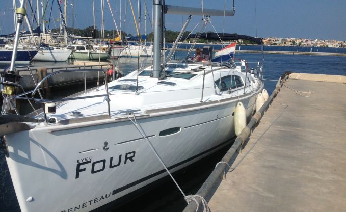 Beneteau Oceanis 40, Zeiljacht for sale by Connect Yachtbrokers