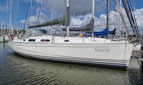 Hanse 342, Sailing Yacht for sale by Connect Yachtbrokers