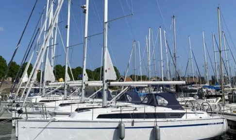 Bavaria 34 Cruiser, Sailing Yacht for sale by Connect Yachtbrokers