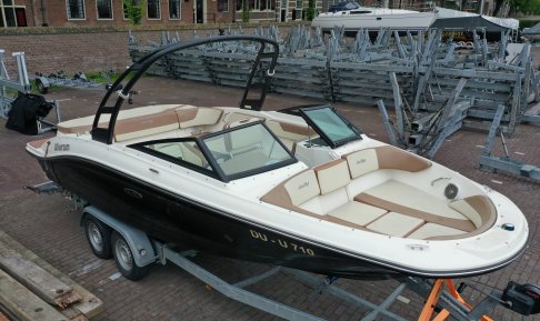 Sea Ray 210 SPX Bowrider, Speed- en sportboten for sale by Connect Yachtbrokers