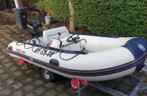Yam 400S inc. 40pk Mercury en trailer