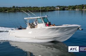 Sailfish 360 Center Console