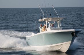 Sailfish 320 Center Console
