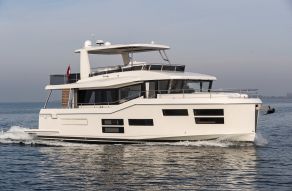 Beneteau Grand Trawler 62