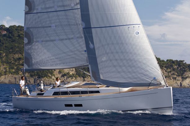 Grand Soleil 39