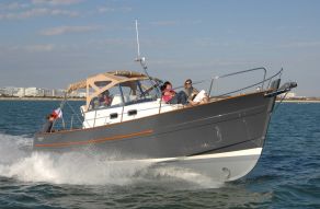 RHEA MARINE 850 Open