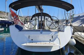 Beneteau First 47.7 (Custom Stern)