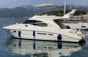 Sealine F 42/5