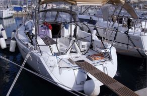 Dufour 34 Performance