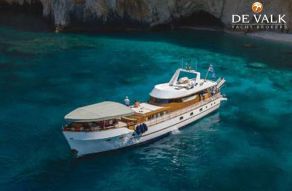 Classic Motor Yacht