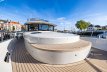 Van Den Hoven Executive 1850 Flybridge