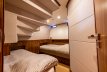 Van Den Hoven Executive 1850 Flybridge