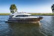 Van Den Hoven Executive 1850 Flybridge