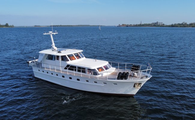 Royal Van Lent 1700, Motorjacht for sale by All Yachts Brokers