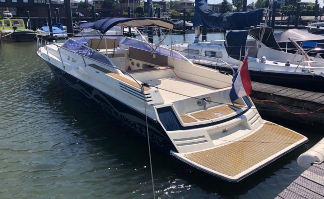 Profil Marine Yachts Cherokee 35, Speed- en sportboten for sale by Roompot Yacht Brokers