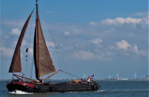 Tjalk Groninger Bol Varend Woonschip Zutphen