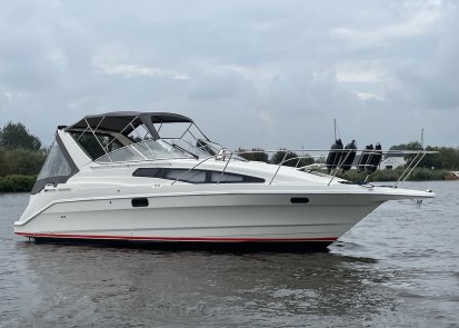 Bayliner 2855 Cierra Sunbridge, Vedettes mer for sale by Fluvial Passion