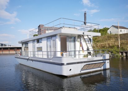 Motor Cruiser Home Traveller XXL Houseboat 15.00 OK, House-Boat for sale by Fluvial Passion