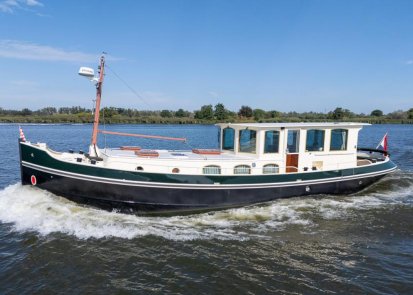 Luxe Motor 1500 De Alm,  for sale by Fluvial Passion