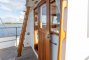 Grand Banks 32