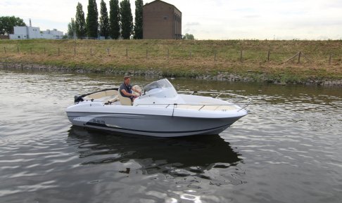 Beneteau 650 Flyer Open, Speedboat and sport cruiser for sale by Schepenkring Dordrecht