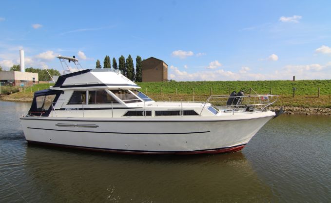 Princess 37 Fly, Motor Yacht for sale by Schepenkring Dordrecht