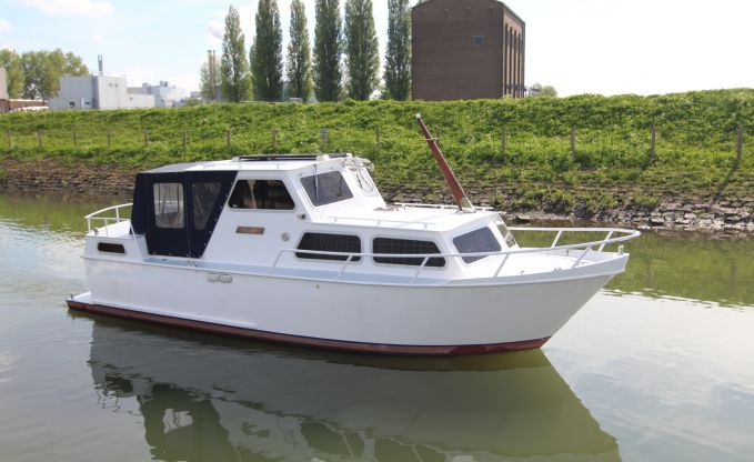 Heckkruiser 850, Motor Yacht for sale by Schepenkring Dordrecht