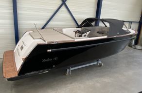 Maxima Maxima 730