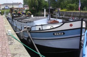Luxemotor (varend Woonschip) 24.95