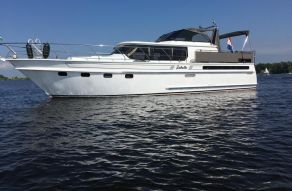 Valk Voyager 45
