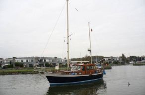 Nauticat 33