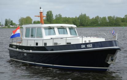 Sk-kotter 10.00 OK, Motor Yacht for sale by Jachtbemiddeling Terherne-Nautic