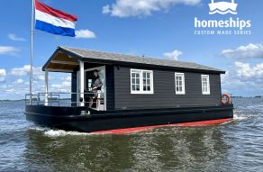 HOMESHIP VaarChalet 1250D Luxe Houseboat