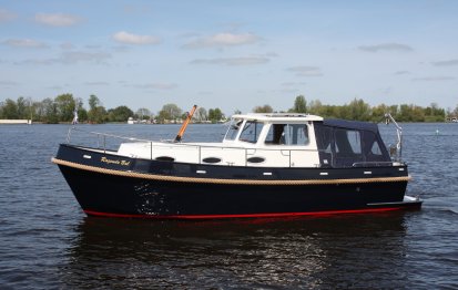Langenberg 8.35 Cabin Cruiser Hardtop, Motorjacht for sale by Jachtbemiddeling Terherne-Nautic