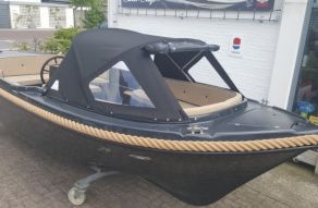 Oudhuijzer 575 Luxury
