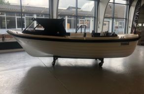Oudhuijzer 575 Luxury