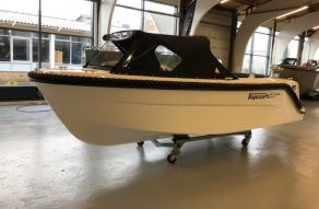 Topcraft 565 Tender