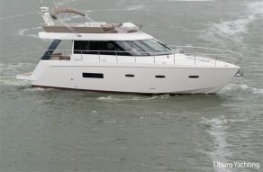 Sealine F42 Flybridge