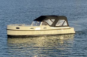 Bakdekkruiser 770