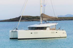 Lagoon 39