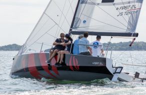 Beneteau First 24