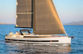 Beneteau Oceanis Yacht 62
