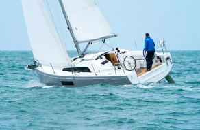 Beneteau Oceanis 30.1