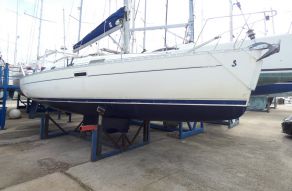 Beneteau Oceanis 311 Clipper Lifting keel
