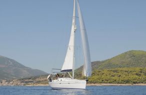 Beneteau Oceanis 393