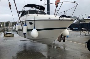 Maxum 2700 SE
