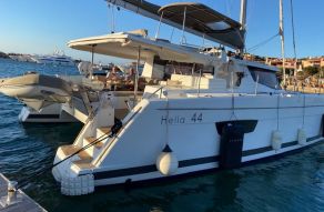 Fountaine Pajot Helia 44