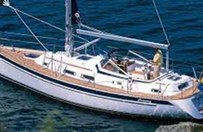 Hallberg Rassy 37
